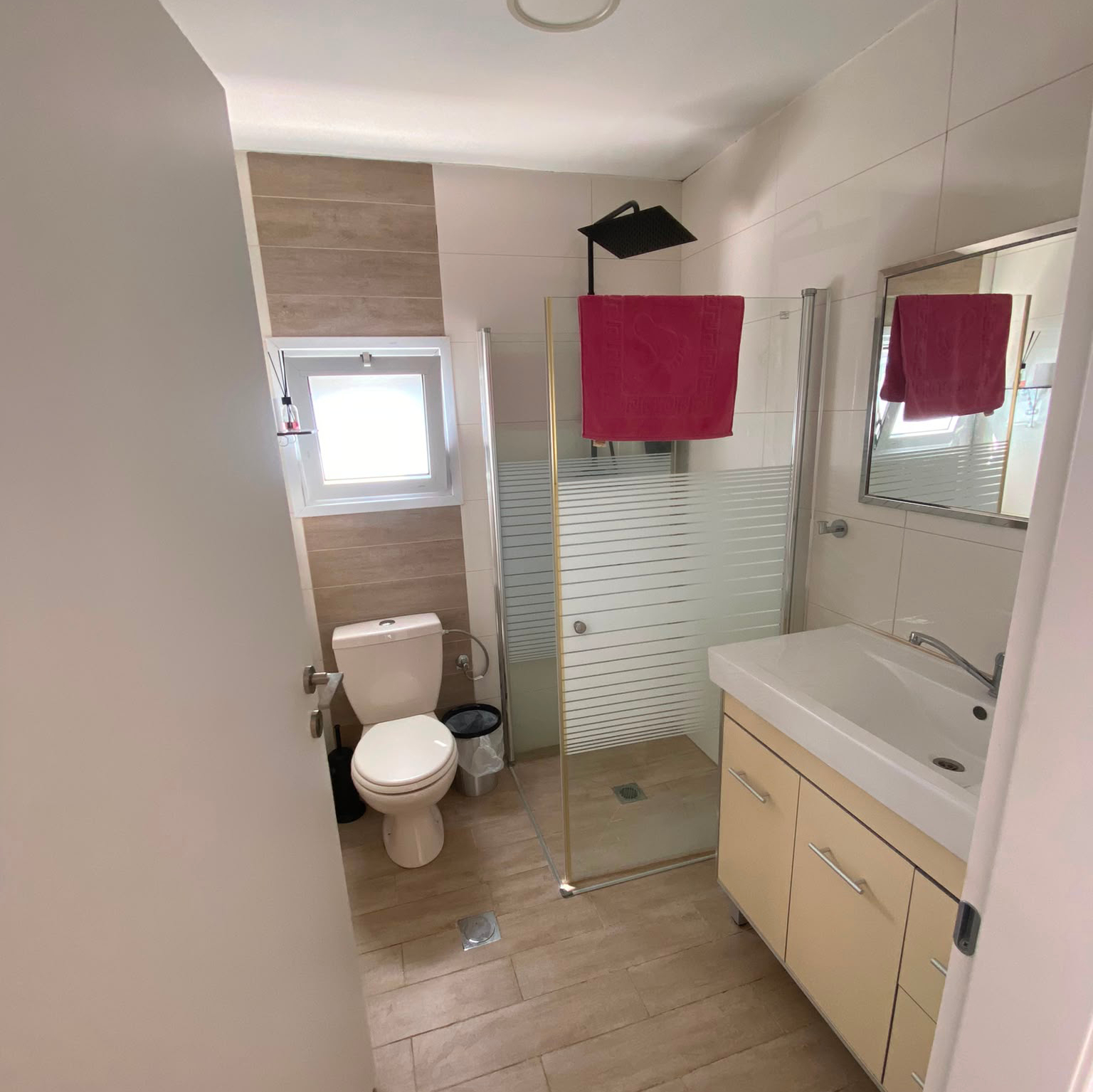 Hagefen Bathroom